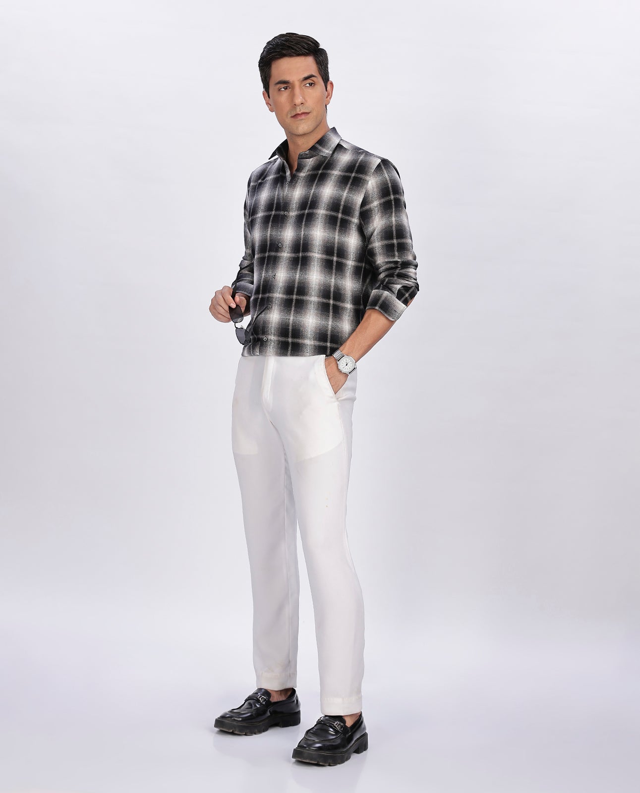 Men's Black Brushed Checks Regular Fit Shirt - Goamen